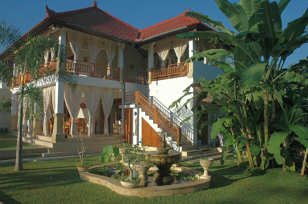 Villa Jakaranda And Villa Marakuya Lovina Eksteriør billede