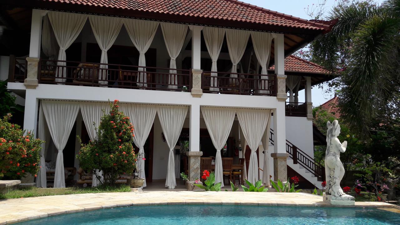 Villa Jakaranda And Villa Marakuya Lovina Eksteriør billede